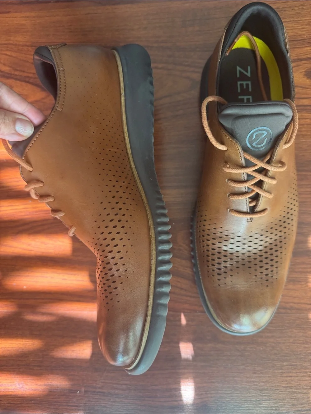 Cole Haan- Men's 10.5 2.zerogrand Brown Perforated Leather Lace-Up oxfords